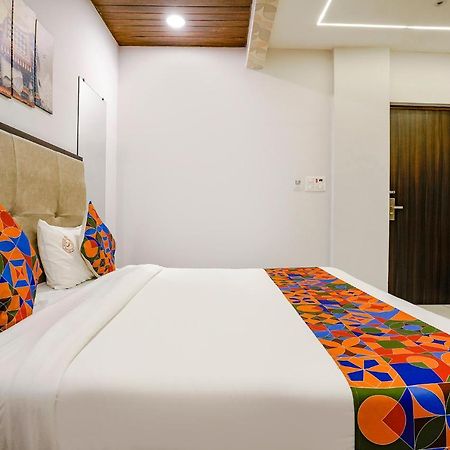 Fabhotel Swaraj Shirgaon  Zewnętrze zdjęcie