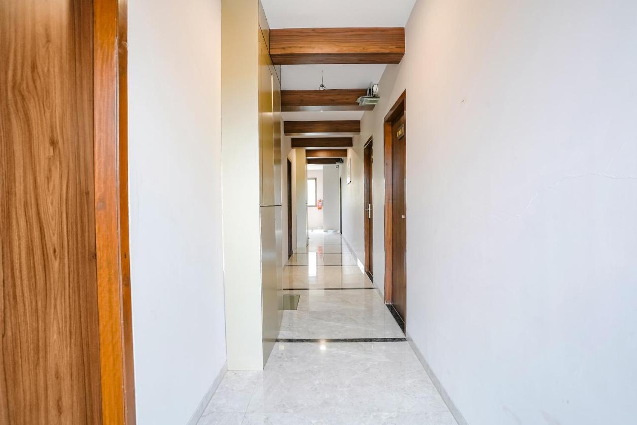 Fabhotel Swaraj Shirgaon  Zewnętrze zdjęcie