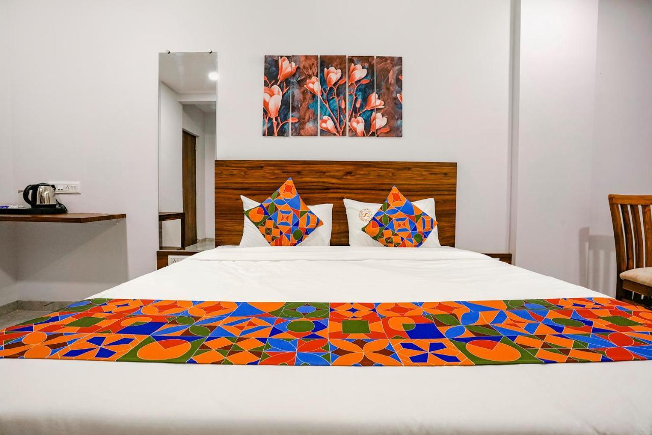 Fabhotel Swaraj Shirgaon  Zewnętrze zdjęcie